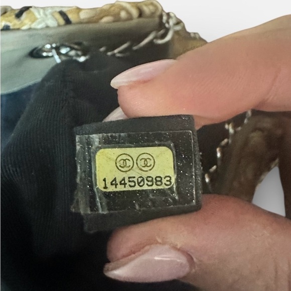 CHANEL Just Mademoiselle Stitch Bowler Bag (2011) - Picture 11 of 11